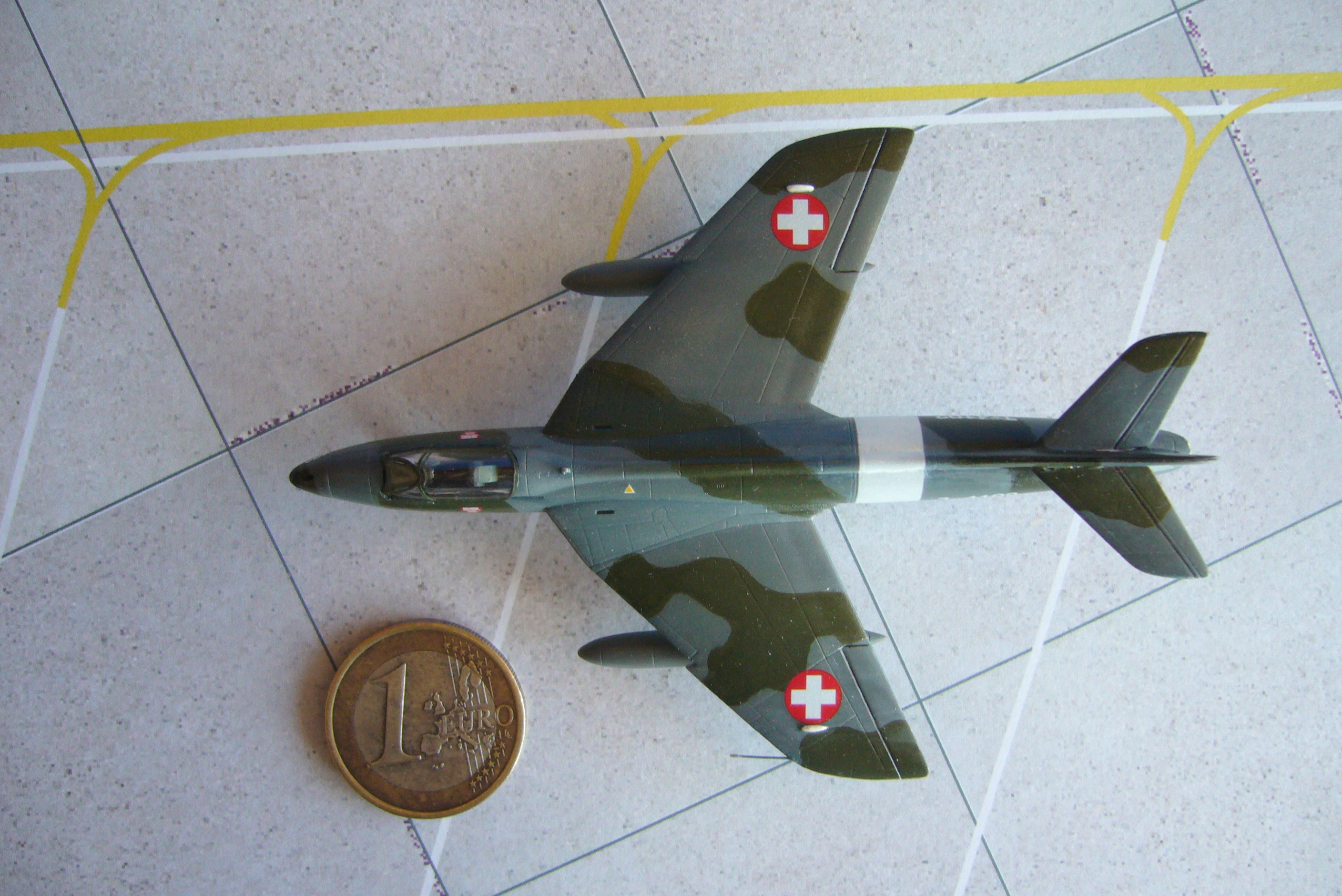 Hawker Hunter MK58 12102610061212658410481851